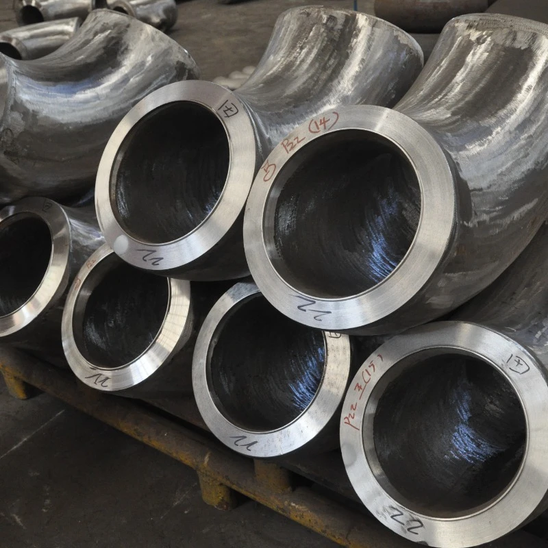 Codo de acero de aleaci&oacute;n ASTM A234 WP22