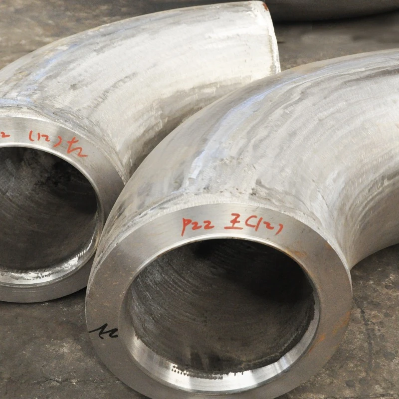 Codo de acero de aleaci&oacute;n ASTM A234 WP22